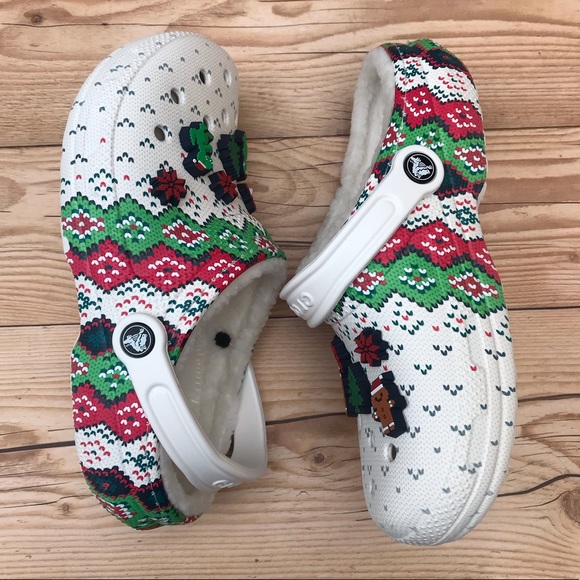 Crocs Classic Lined Holiday Charm Clog - Picture 14 of 16